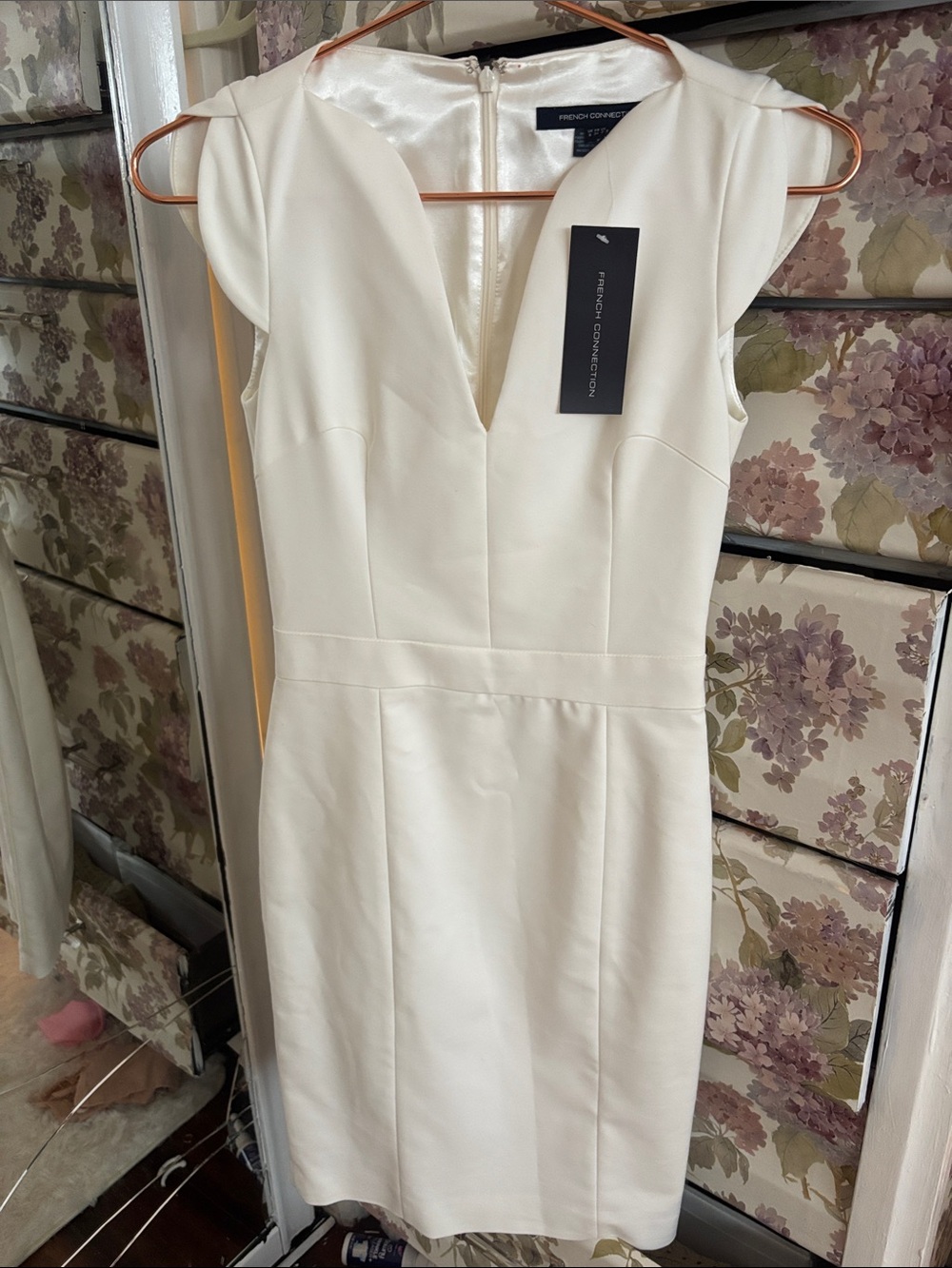 French Connection Cream V‑Neck Cap Sleeve Midi Sheath Dress